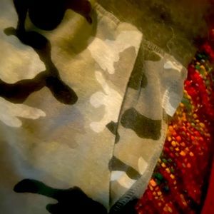 Men’s camo jersey shorts size L